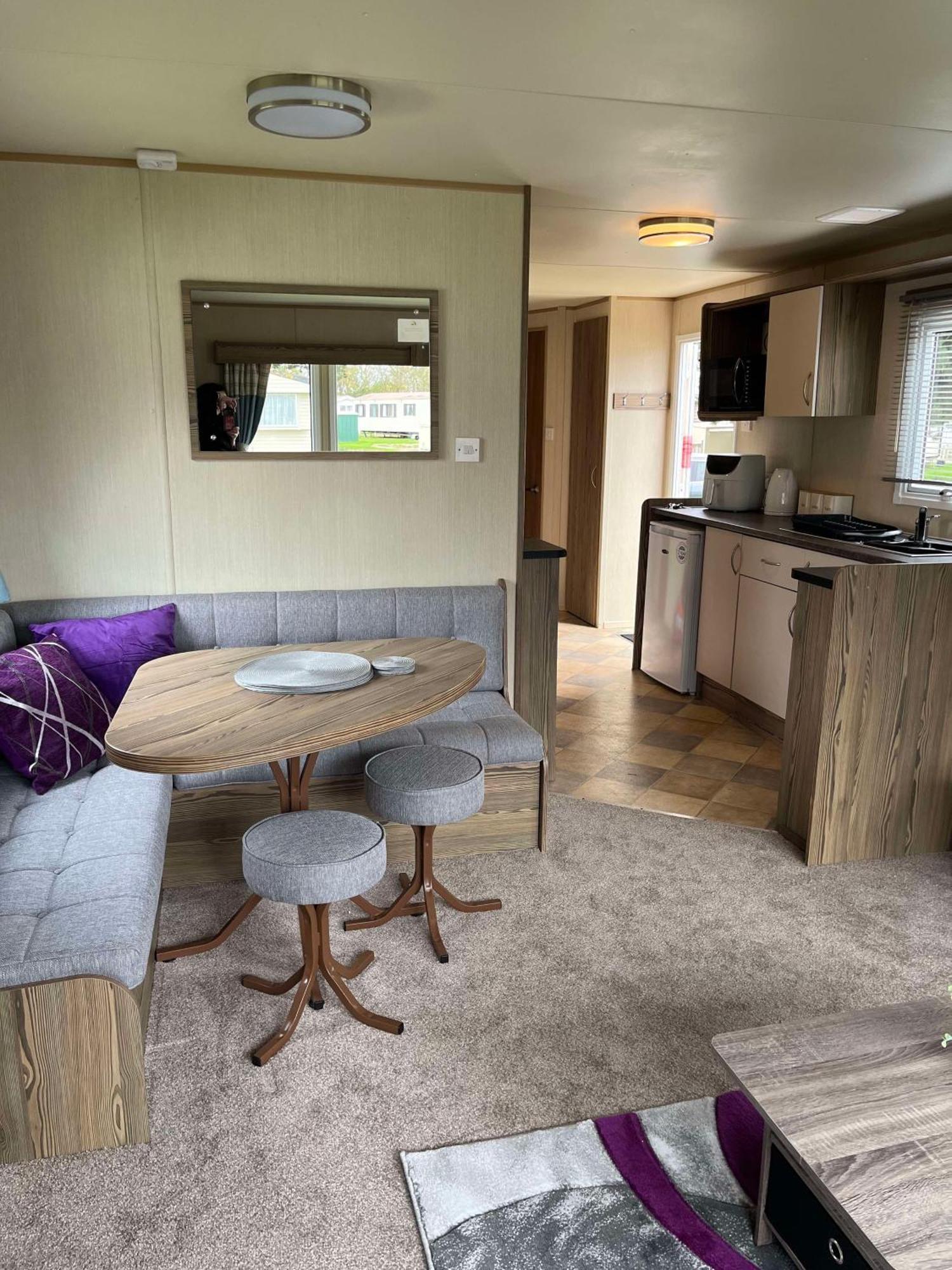 275 - Butlins Skegness, Pet Friendly And Wifi - Meadow Lakes Caravan & Lodge Hire 英戈尔德梅尔斯 外观 照片